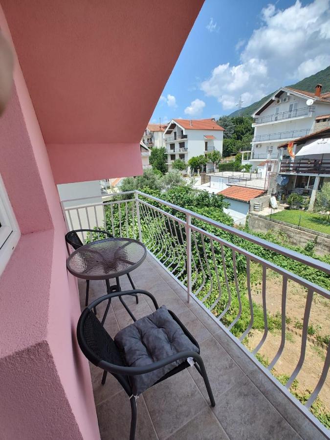 Jovanovic Apartment Tivat Bagian luar foto
