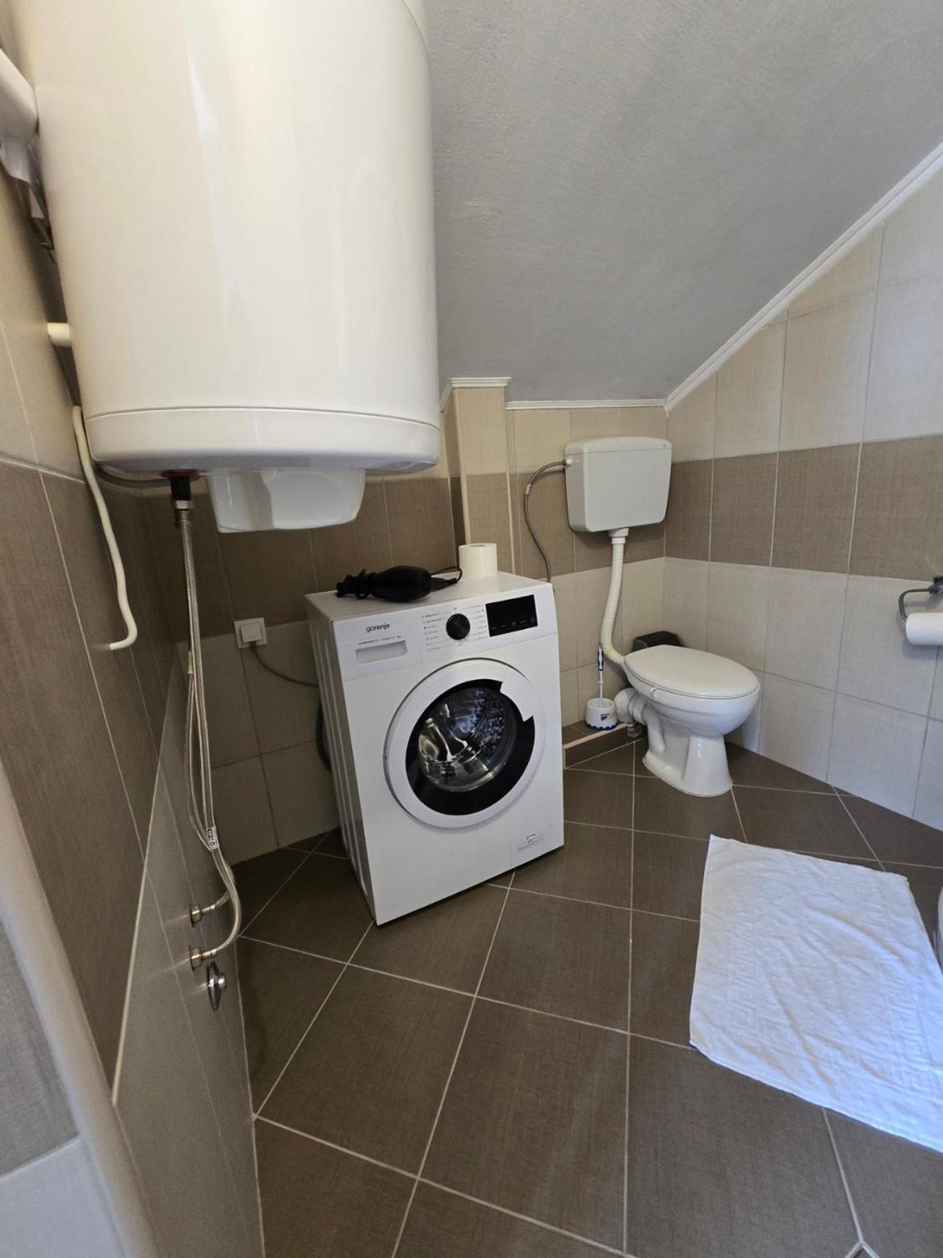 Jovanovic Apartment Tivat Bagian luar foto